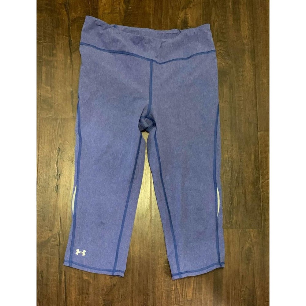 UNDER ARMOUR CAPRI Leggings size medium